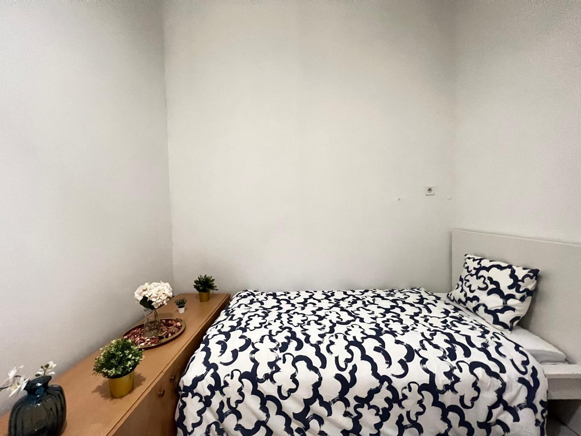 Baross Apartment With Convenience And Style Budapest Exteriör bild