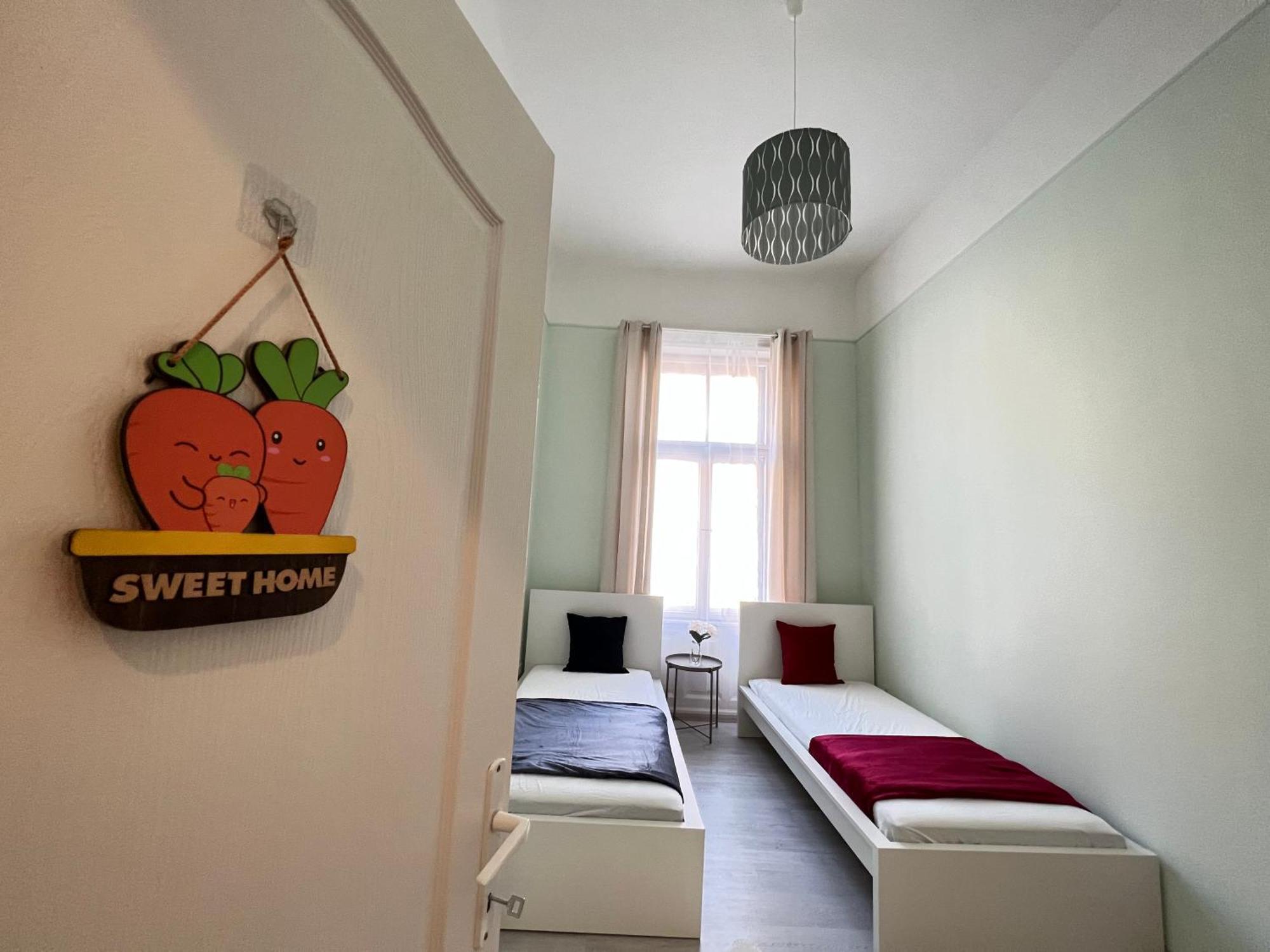 Baross Apartment With Convenience And Style Budapest Exteriör bild