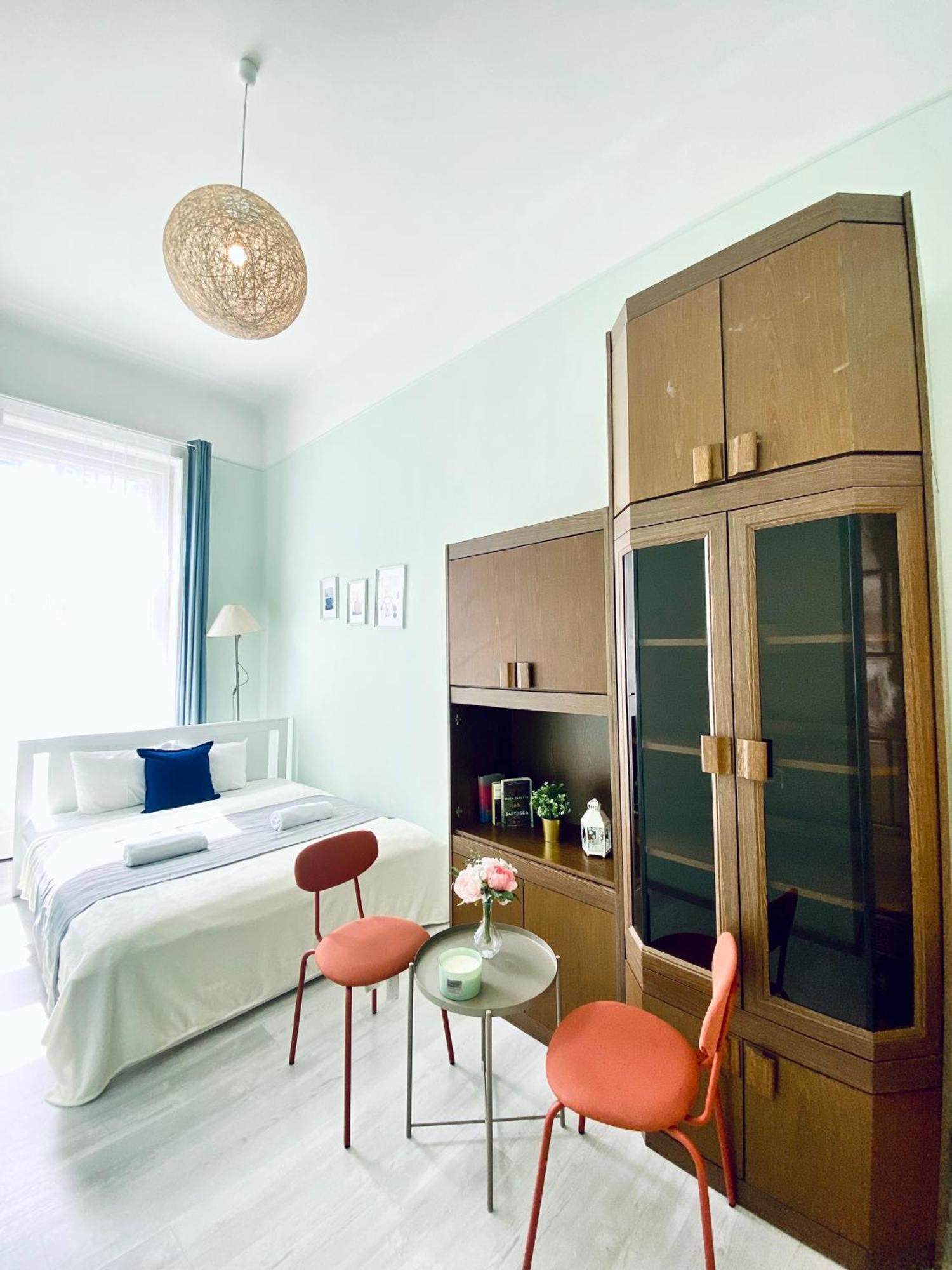 Baross Apartment With Convenience And Style Budapest Exteriör bild